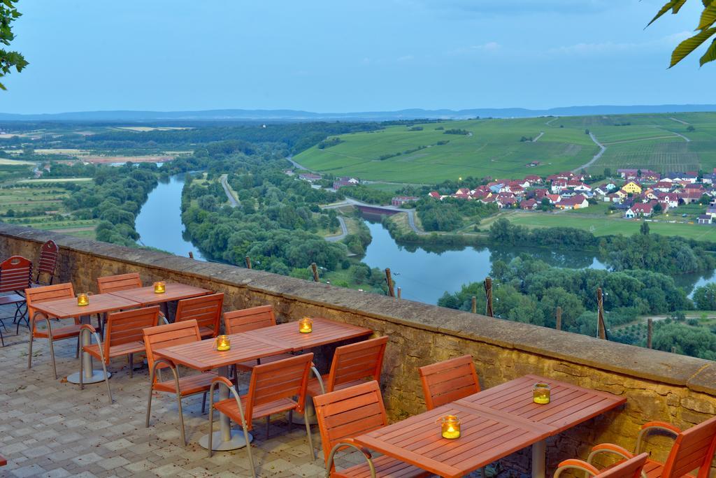 Vogelsburg Hotell Escherndorf Exteriör bild