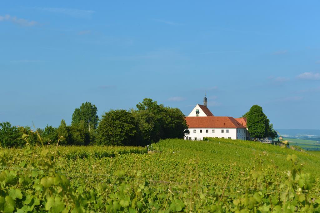 Vogelsburg Hotell Escherndorf Exteriör bild